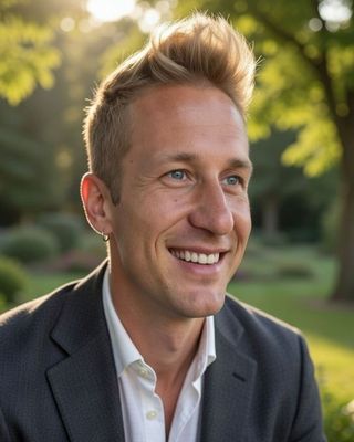 Photo of Darijan Northstar - Borderline Personality (BPD), Trauma PTSD -Darijan, Registered Psychotherapist
