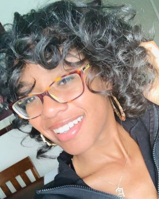 Photo of Ayanna Hatcher, Counselor in Baltimore, MD