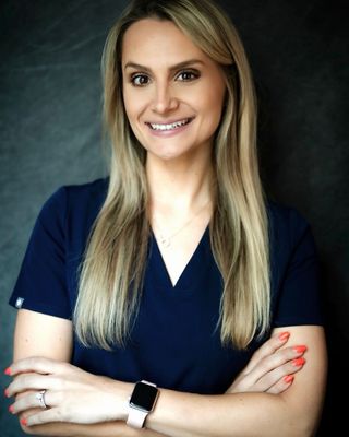 Photo of Christine Holloway, Psychiatric Nurse Practitioner, MSN, AGPCNP, PMHNP