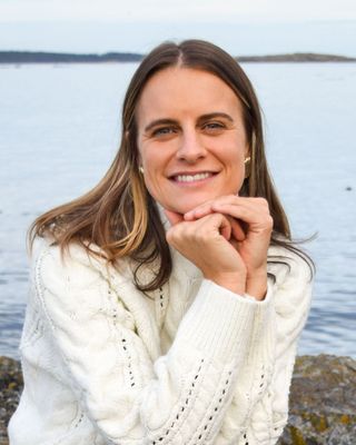 Photo of Emma Donald, Counsellor, MA, RCC