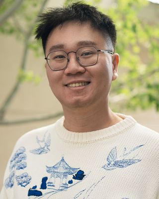 Photo of Dr. Tom Su, Marriage & Family Therapist, LMFT, PhD