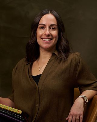 Photo of Stephanie Arrington - Heights Psychotherapy (Stephanie Arrington, LCSW), Clinical Social Work/Therapist, LCSW, PMH-C