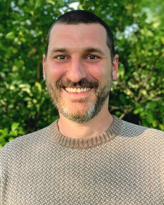 Photo of Dustin Smith, Licensed Social Worker, LSW
