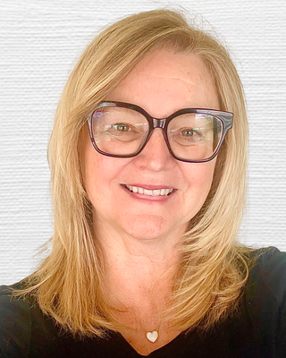 Photo of Clare Freeman - Re-Envision life: Transitions & Change, Registered Social Worker, BA, CYW, MSW, RSW