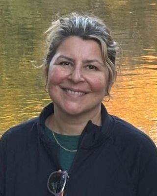 Photo of Gulin Aydin - Gulin Aydin, EMDR Consultant, Depression, Anxiety, Registered Social Worker, MSW, RSW, EMDR