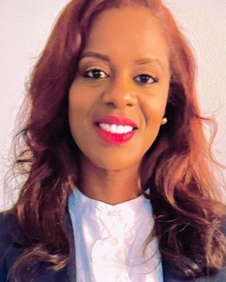 Photo of Ebony Reynolds, Licensed Master Social Worker, LMSW