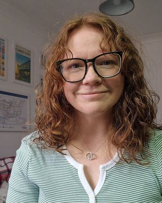 Photo of Suzanne Caddell, Counsellor, MNCPS Acc.