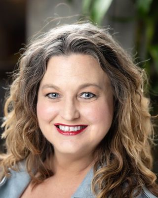 Photo of Jenny Moores, Licensed Professional Counselor, LPC
