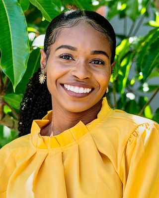 Photo of Chanelle Haywood, Marriage & Family Therapist, MS, LMFT