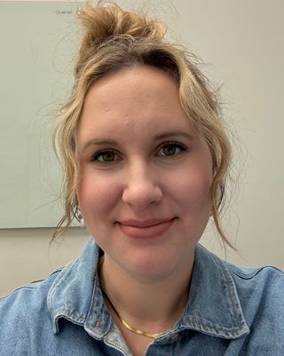 Photo of Brianna Dunne, Registered Psychotherapist, BA, MA, RP