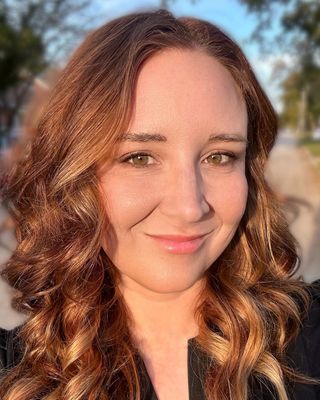 Photo of SARAH TAYLOR, Registered Social Worker, R.S.W, M.S.W