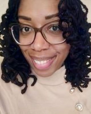 Photo of Shannon Wade, Marriage & Family Therapist, LMFT