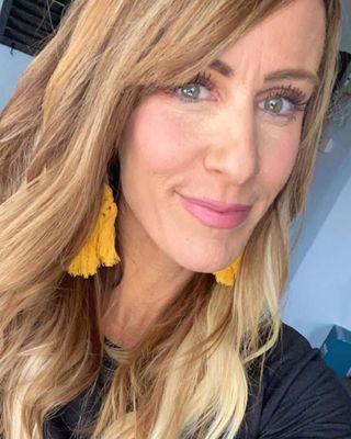 Photo of Kelly Hackney, Marriage & Family Therapist, LMFT