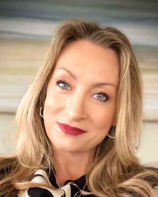 Photo of Holly Gardner, Psychiatric Nurse Practitioner, PMHNP