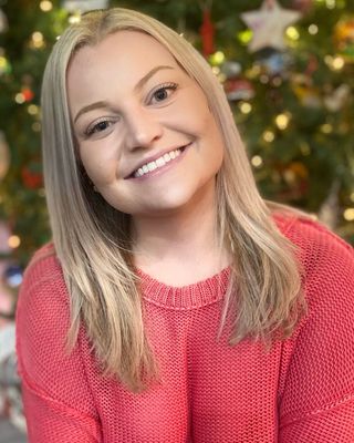 Photo of Carter Gilmore, Clinical Social Work Candidate in Denver, CO