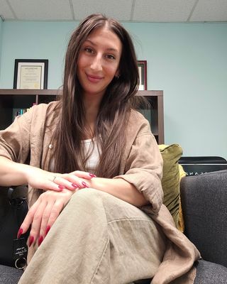 Photo of Tara Mansler, Registered Psychotherapist (Qualifying), RPQ