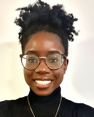 Photo of Dr Ama Hagan, Psychologist, PsychD, HCPC - Clin. Psych.