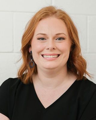 Photo of Melissah Williamson - Warming Light Counselling- EMDR therapy , Clinical Social Work/Therapist, MA, AMHSW