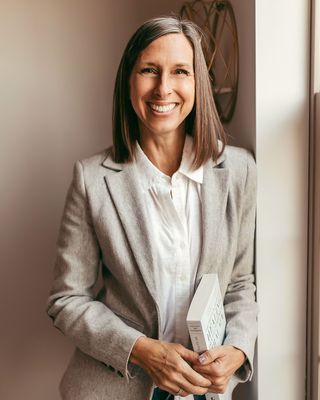 Photo of Shana Markle, Psychologist, PhD, HSPP