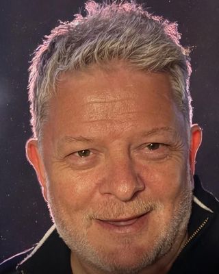 Photo of Lee Thorogood, Psychotherapist, MNCPS Acc.