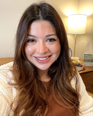 Photo of Stephanie Mata, Marriage & Family Therapist, LMFT