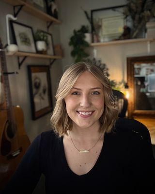 Photo of Karlie Weishoff, Clinical Social Work/Therapist, MSW, LICSW