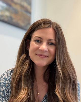 Photo of Laura Leslie, Marriage & Family Therapist Associate, MMFT