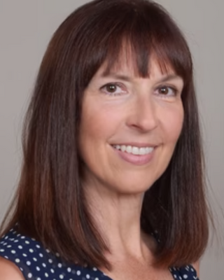 Photo of Elizabeth Mazak, Licensed Mental Health Counselor, LMHC