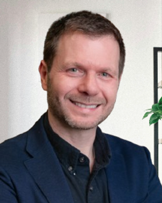 Photo of Robert Alexander, Licensed Master Social Worker, LMSW, EMDR-T, IFS-Inf