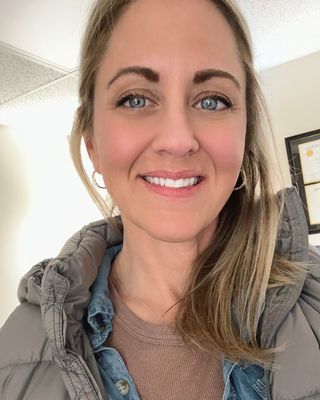 Photo of Jennie Bata, Psychiatric Nurse Practitioner, DNP, FNP-C, PMHNP-C