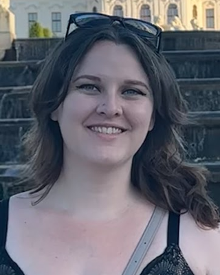 Photo of Dr. Shannon Leigh Lynch, Marriage & Family Therapist, PsyD, LMFT