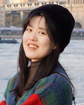 Photo of May Sun, MHC-LP