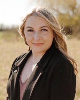 Photo of Amy Smitzniuk-Janz, Registered Social Worker, BSW, RSW