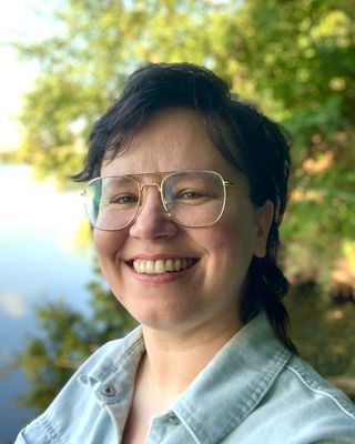 Photo of Rachel M Tredon, Registered Psychotherapist, RP, dipTIRP