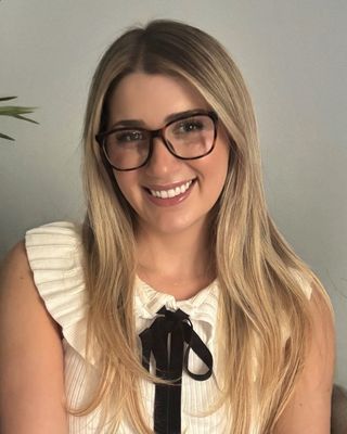 Photo of Alexandra Lewis, Counselor, LMHC, CEDS