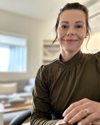 Photo of Jennifer McIntosh - Jennifer McIntosh Counselling, Counsellor, MA, RCC