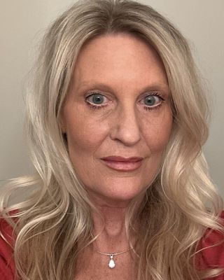 Photo of Chrissy Roberts, Psychiatric Nurse Practitioner