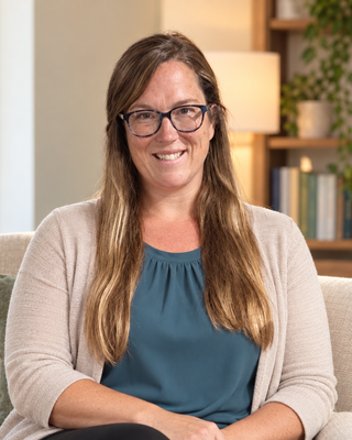 Photo of Vanessa Levat, Master Social Worker, LMSWCC