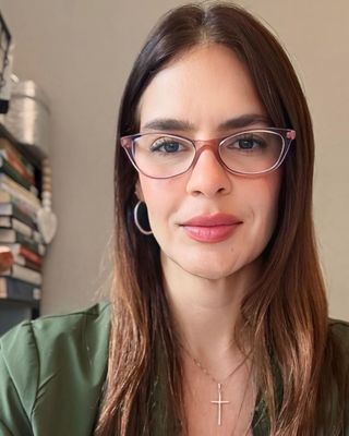 Photo of Sarita Ribeiro-Roenick, Marriage & Family Therapist Intern, RMCFTI