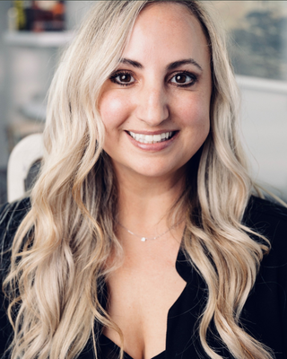 Photo of Stacy Thiry, Licensed Mental Health Counselor, LMHC