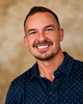 Photo of Jonathan Schlieper, Marriage & Family Therapist, LMFT