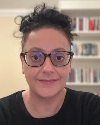 Photo of Suki Batth, Psychotherapist, MA, MUKCP