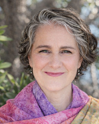 Photo of Erin Brolley, Clinical Social Work/Therapist, LCSW, LCCE