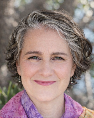 Photo of Erin Brolley, Clinical Social Work/Therapist, LCSW, LCCE