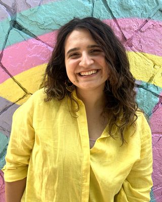 Photo of Dea Loloci, Art Psychotherapist, MA