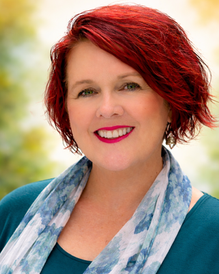 Photo of Elizabeth Oliver, Psychologist, PsyBA General