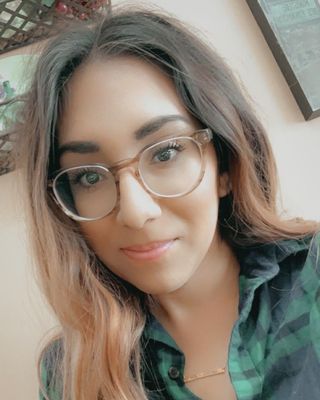 Photo of Dionna Mantucca, Clinical Social Work/Therapist in Glen Ellyn, IL