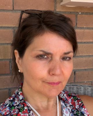 Photo of Lisa Romano-Dwyer, Registered Social Worker, MSW, PhD, RSW