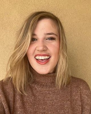 Photo of Aurora Fashacht, Pre-Licensed Professional, LMSW