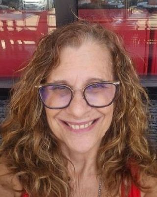 Photo of Vicki Finesilver-Quinn, Clinical Social Work/Therapist, LICSW